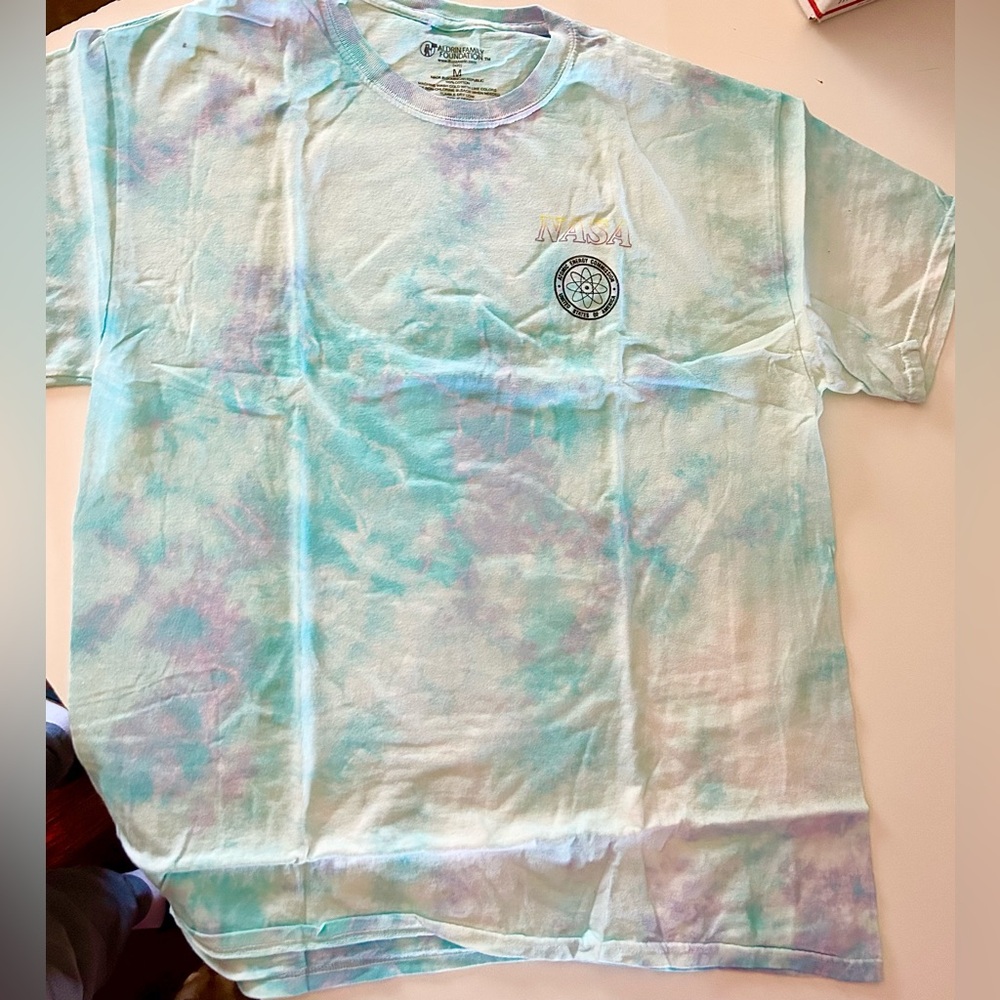NASA Aldrin Family Foundation tie dye Graphic Tee Adult MEDIUM NWOT